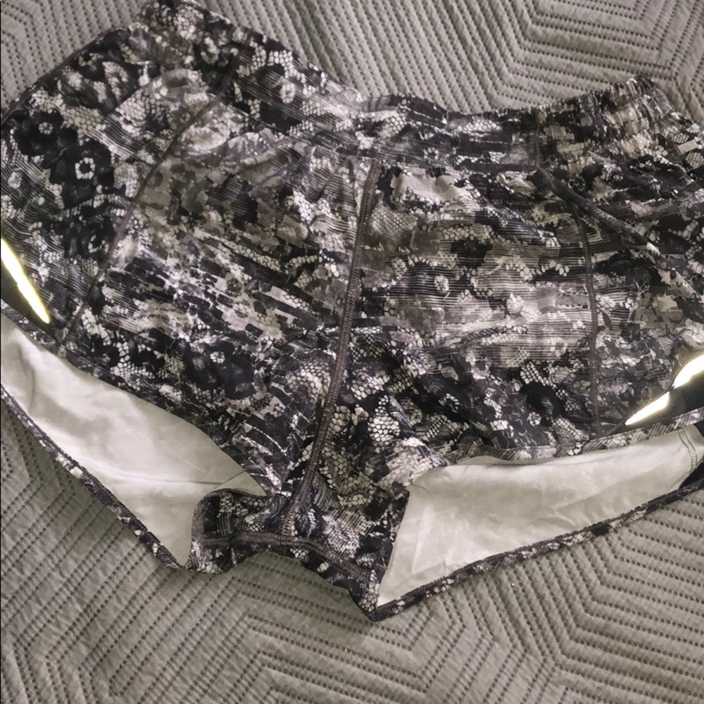 Lululemon Hotty Hot Shorts